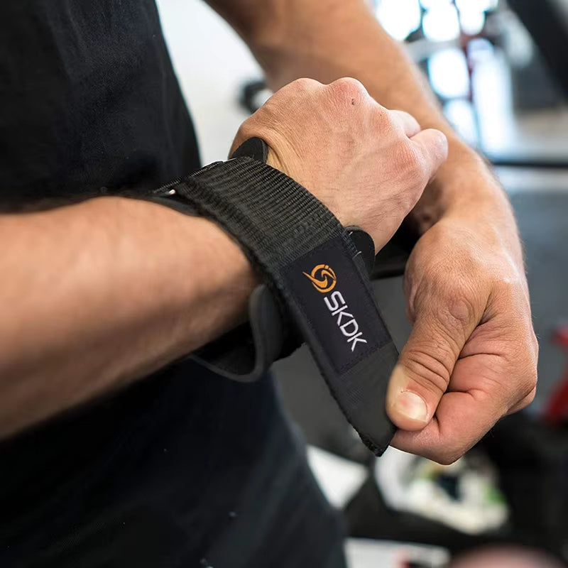 SKDK Weight Lifting Grip Pads for CrossFit and Bodybuilding - Palm Protectors and Squat Gym Gloves for Enhanced Fitness Training - Durable PVC Material